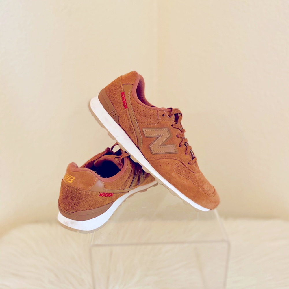 New Balance 696 Folk Festival Cinnamon Tempo Red